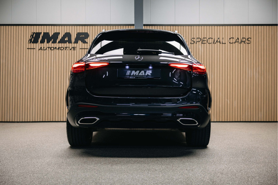 Mercedes-Benz GLC 300e 4MATIC AMG Line | Pano | Stoelverwarming | 360 camera | AMG Look