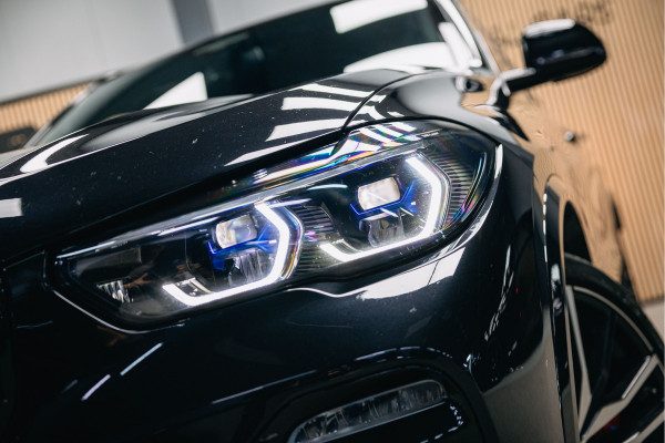 BMW X5 xDrive45e High Executive | Bowers & Wilkins | Carbon | Pano | Head-Up | Luchtvering | Trekhaak | Stoelverwarming en verkoeling | BMW X5 xDrive45e High Executive | Bowers & Wilkins | Carbon | Pano | Head-Up | Luchtvering | Trekhaak | Stoelverwarming en verkoeling |