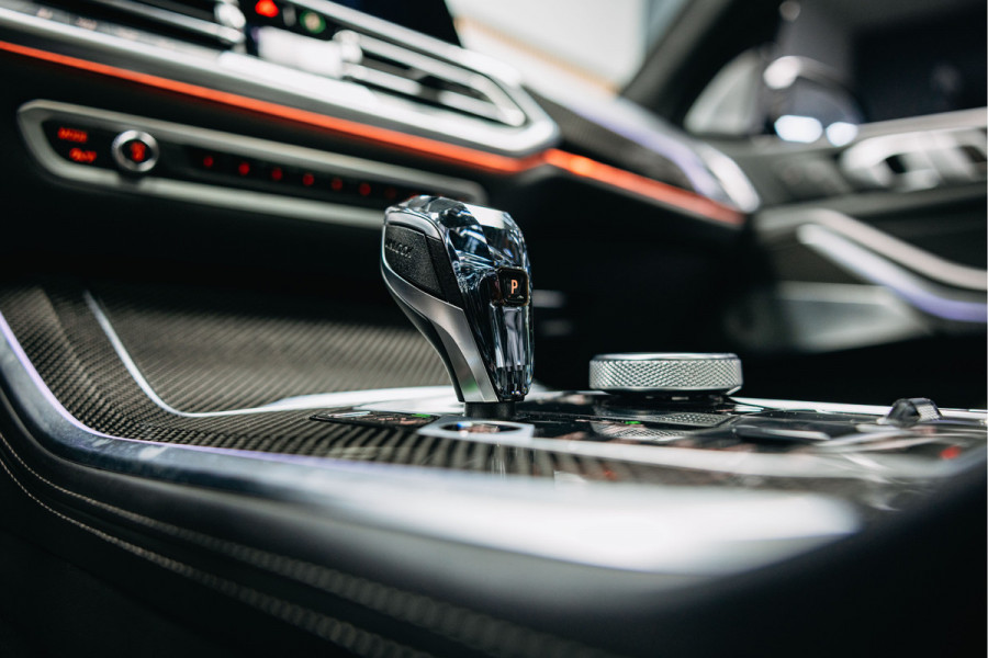 BMW X5 xDrive45e High Executive | Bowers & Wilkins | Carbon | Pano | Head-Up | Luchtvering | Trekhaak | Stoelverwarming en verkoeling | BMW X5 xDrive45e High Executive | Bowers & Wilkins | Carbon | Pano | Head-Up | Luchtvering | Trekhaak | Stoelverwarming en verkoeling |