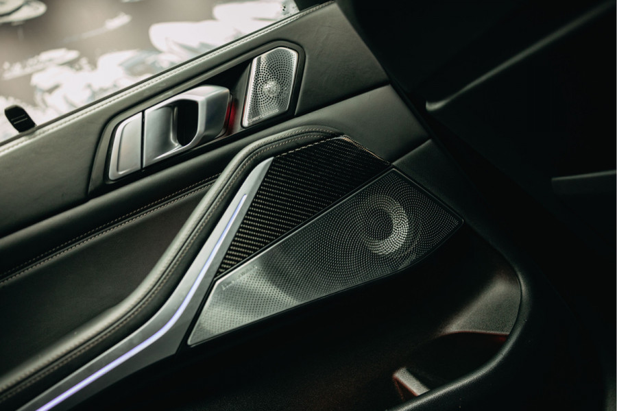 BMW X5 xDrive45e High Executive | Bowers & Wilkins | Carbon | Pano | Head-Up | Luchtvering | Trekhaak | Stoelverwarming en verkoeling | BMW X5 xDrive45e High Executive | Bowers & Wilkins | Carbon | Pano | Head-Up | Luchtvering | Trekhaak | Stoelverwarming en verkoeling |