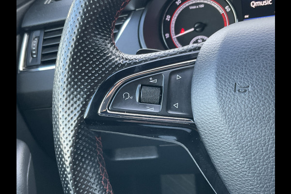 Škoda Octavia Combi 2.0 TSI RS Sportzetels Nav/Cam Carplay Stoelverw Elek.Klep Race-Blue Voll.Onderhouden! Škoda Octavia Combi 2.0 TSI RS Sportzetels Nav/Cam Carplay Stoelverw Elek.Klep Race-Blue Voll.Onderhouden!