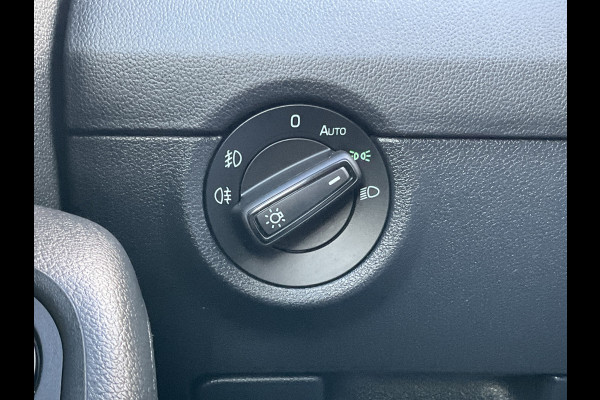 Škoda Octavia Combi 2.0 TSI RS Sportzetels Nav/Cam Carplay Stoelverw Elek.Klep Race-Blue Voll.Onderhouden! Škoda Octavia Combi 2.0 TSI RS Sportzetels Nav/Cam Carplay Stoelverw Elek.Klep Race-Blue Voll.Onderhouden!