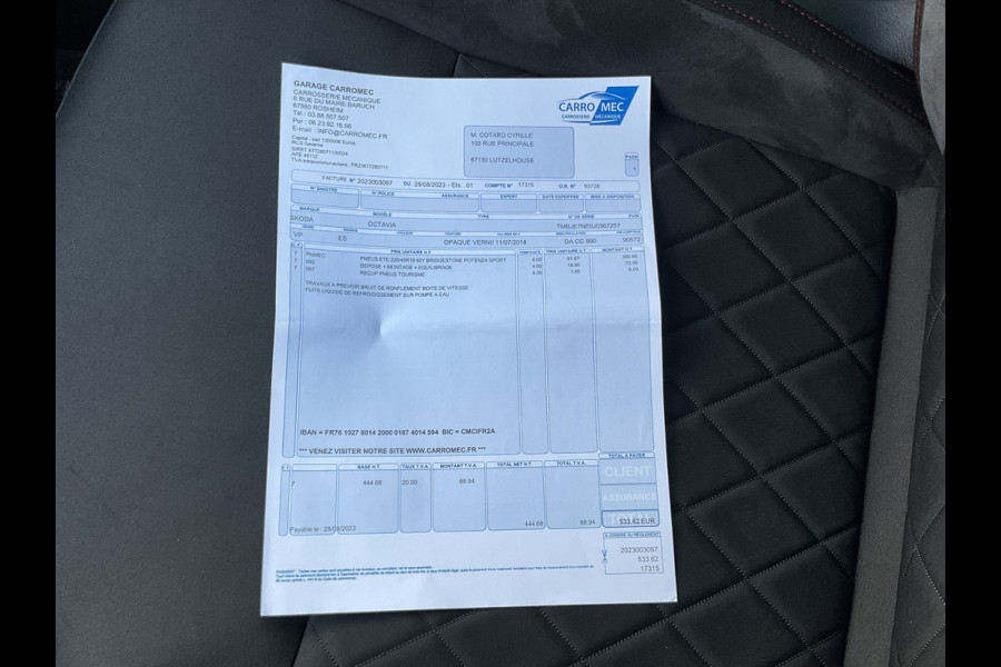 Škoda Octavia Combi 2.0 TSI RS Sportzetels Nav/Cam Carplay Stoelverw Elek.Klep Race-Blue Voll.Onderhouden! Škoda Octavia Combi 2.0 TSI RS Sportzetels Nav/Cam Carplay Stoelverw Elek.Klep Race-Blue Voll.Onderhouden!