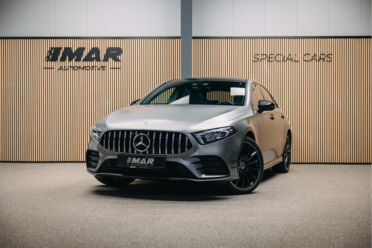 Mercedes-Benz A-Klasse 250 e | Burmester | Pano | Hybride | Matte Grijs | Head-Up | Stoelverwarming | Mercedes-Benz A-Klasse 250 e | Burmester | Pano | Hybride | Matte Grijs | Head-Up | Stoelverwarming |