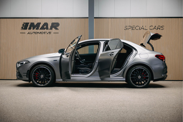 Mercedes-Benz A-Klasse 250 e | Burmester | Pano | Hybride | Matte Grijs | Head-Up | Stoelverwarming | Mercedes-Benz A-Klasse 250 e | Burmester | Pano | Hybride | Matte Grijs | Head-Up | Stoelverwarming |