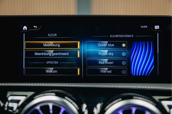 Mercedes-Benz A-Klasse 250 e | Burmester | Pano | Hybride | Matte Grijs | Head-Up | Stoelverwarming | Mercedes-Benz A-Klasse 250 e | Burmester | Pano | Hybride | Matte Grijs | Head-Up | Stoelverwarming |