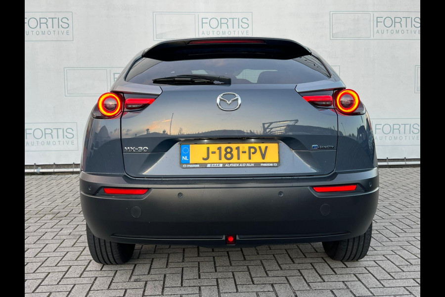 Mazda MX-30 e-SkyActiv 145 First Edition 36 kWh NL-AUTO | 100% ELEKTRISCH | CAMERA |STOELVERWARMING Mazda MX-30 e-SkyActiv 145 First Edition 36 kWh NL-AUTO | 100% ELEKTRISCH | CAMERA |STOELVERWARMING