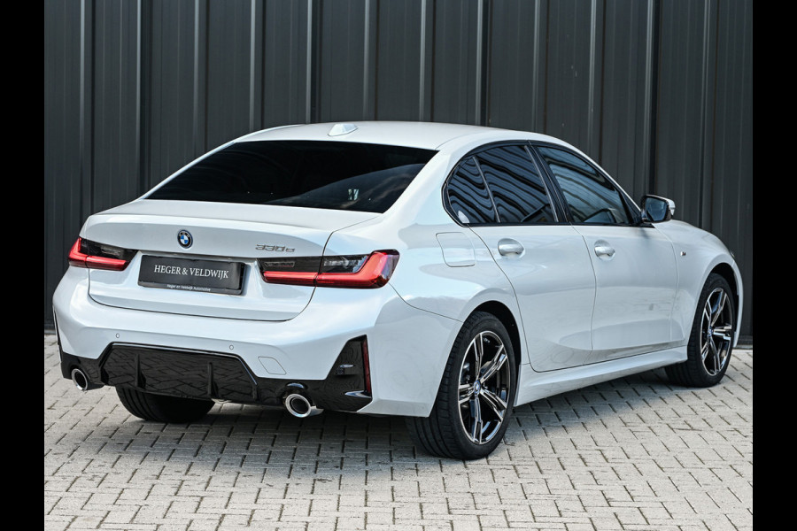 BMW 3-serie 330e | M-SPORT | SPORT SEATS | AMBIANCE INTERIEUR | ACTIVE CRUISE | DAB+ | HIFI SOUND | SHADOW-LINE | TREKHAAK | STUURVERWARMING BMW 3-serie 330e | M-SPORT | SPORT SEATS | AMBIANCE INTERIEUR | ACTIVE CRUISE | DAB+ | HIFI SOUND | SHADOW-LINE | TREKHAAK | STUURVERWARMING