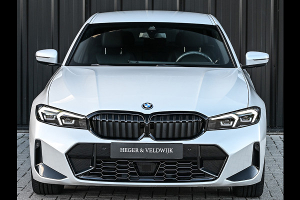 BMW 3-serie 330e | M-SPORT | SPORT SEATS | AMBIANCE INTERIEUR | ACTIVE CRUISE | DAB+ | HIFI SOUND | SHADOW-LINE | TREKHAAK | STUURVERWARMING BMW 3-serie 330e | M-SPORT | SPORT SEATS | AMBIANCE INTERIEUR | ACTIVE CRUISE | DAB+ | HIFI SOUND | SHADOW-LINE | TREKHAAK | STUURVERWARMING
