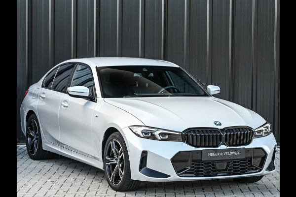 BMW 3-serie 330e | M-SPORT | SPORT SEATS | AMBIANCE INTERIEUR | ACTIVE CRUISE | DAB+ | HIFI SOUND | SHADOW-LINE | TREKHAAK | STUURVERWARMING BMW 3-serie 330e | M-SPORT | SPORT SEATS | AMBIANCE INTERIEUR | ACTIVE CRUISE | DAB+ | HIFI SOUND | SHADOW-LINE | TREKHAAK | STUURVERWARMING