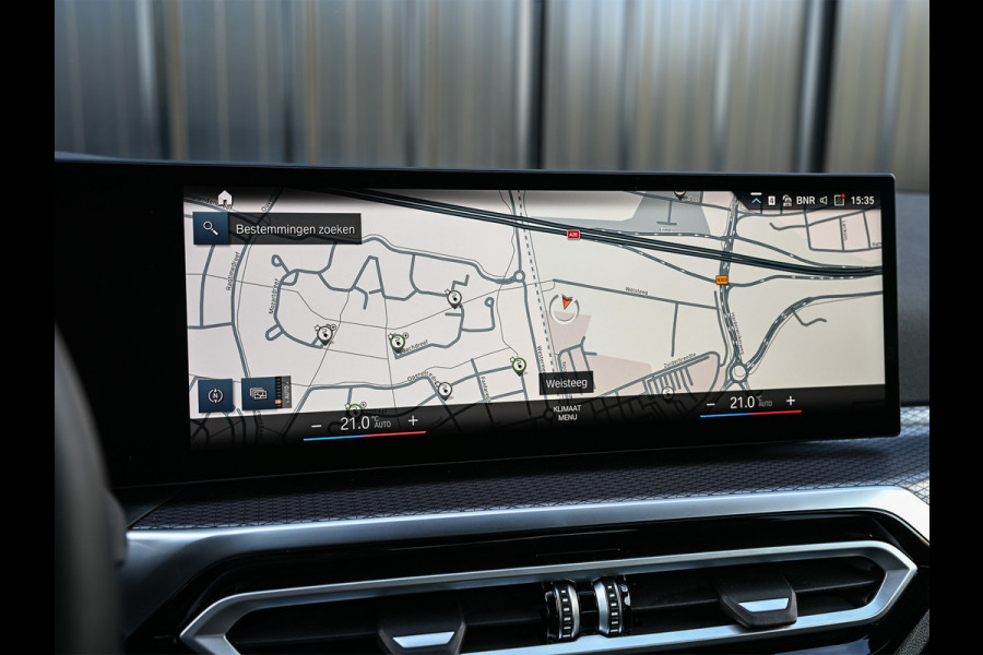 BMW 3-serie 330e | M-SPORT | SPORT SEATS | AMBIANCE INTERIEUR | ACTIVE CRUISE | DAB+ | HIFI SOUND | SHADOW-LINE | TREKHAAK | STUURVERWARMING