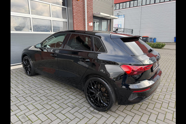 Audi A3 SPORTBACK 35 TFSI AUT LED ACC Leder Carplay Camera Audi A3 SPORTBACK 35 TFSI AUT LED ACC Leder Carplay Camera