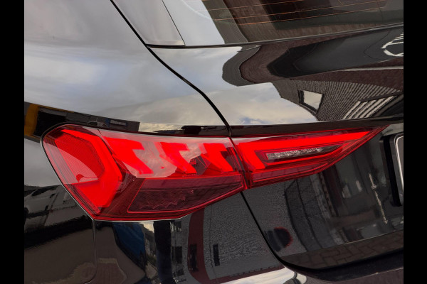 Audi A3 SPORTBACK 35 TFSI AUT LED ACC Leder Carplay Camera Audi A3 SPORTBACK 35 TFSI AUT LED ACC Leder Carplay Camera