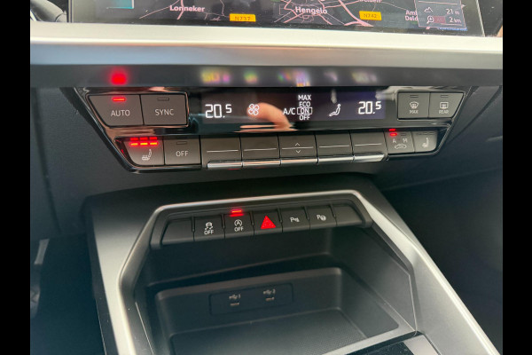 Audi A3 SPORTBACK 35 TFSI AUT LED ACC Leder Carplay Camera Audi A3 SPORTBACK 35 TFSI AUT LED ACC Leder Carplay Camera