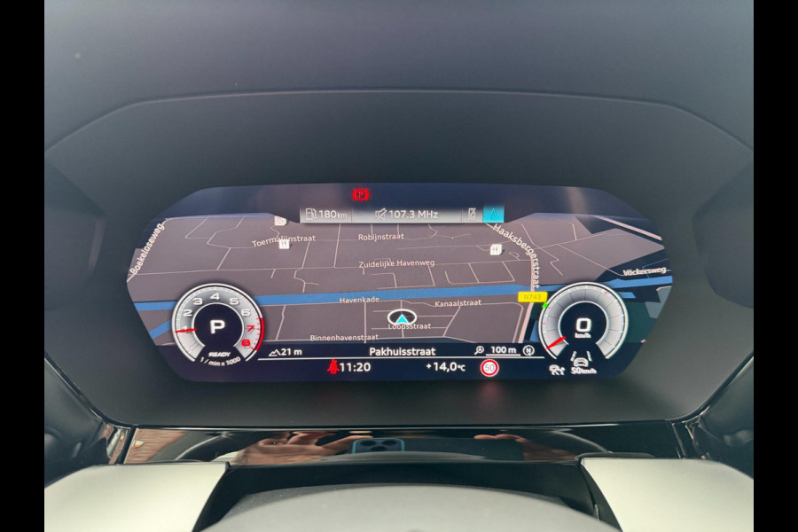 Audi A3 SPORTBACK 35 TFSI AUT LED ACC Leder Carplay Camera Audi A3 SPORTBACK 35 TFSI AUT LED ACC Leder Carplay Camera