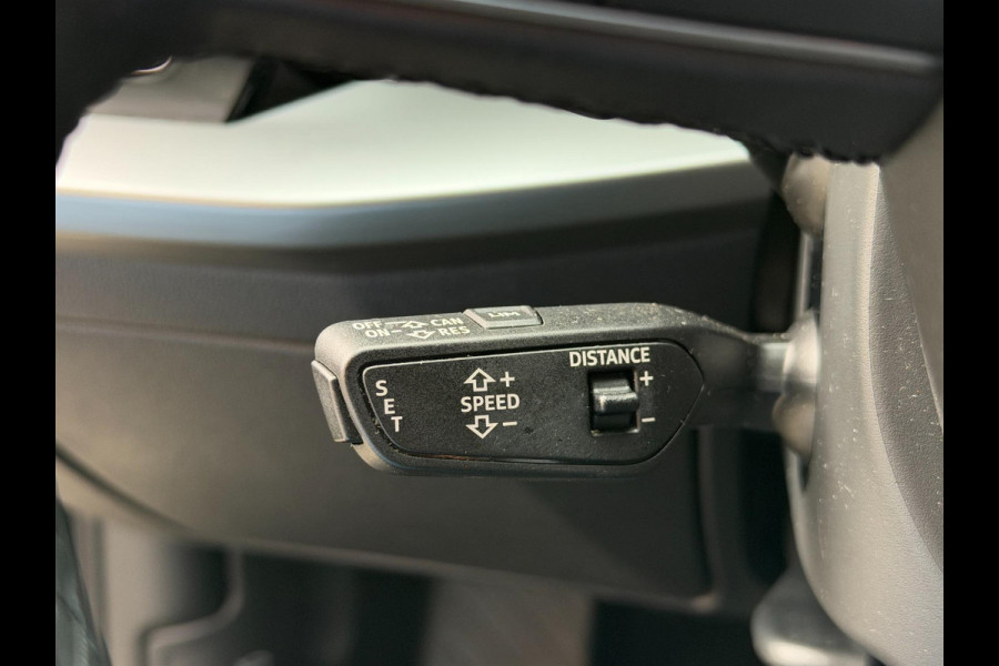 Audi A3 SPORTBACK 35 TFSI AUT LED ACC Leder Carplay Camera Audi A3 SPORTBACK 35 TFSI AUT LED ACC Leder Carplay Camera