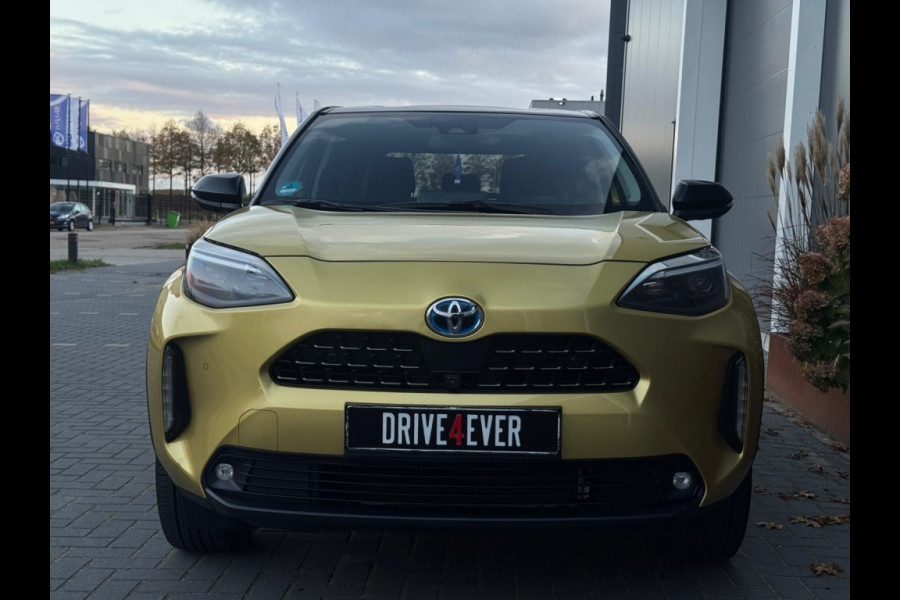 Toyota Yaris Cross 1.5 Hybrid Dynamic FULL NAVI CAMERA PDC LEDER SPORTVELGEN Toyota Yaris Cross 1.5 Hybrid Dynamic FULL NAVI CAMERA PDC LEDER SPORTVELGEN