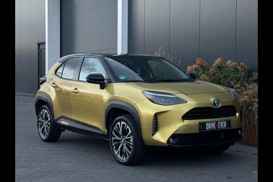 Toyota Yaris Cross 1.5 Hybrid Dynamic FULL NAVI CAMERA PDC LEDER SPORTVELGEN Toyota Yaris Cross 1.5 Hybrid Dynamic FULL NAVI CAMERA PDC LEDER SPORTVELGEN