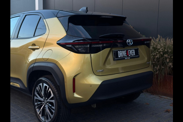 Toyota Yaris Cross 1.5 Hybrid Dynamic FULL NAVI CAMERA PDC LEDER SPORTVELGEN Toyota Yaris Cross 1.5 Hybrid Dynamic FULL NAVI CAMERA PDC LEDER SPORTVELGEN