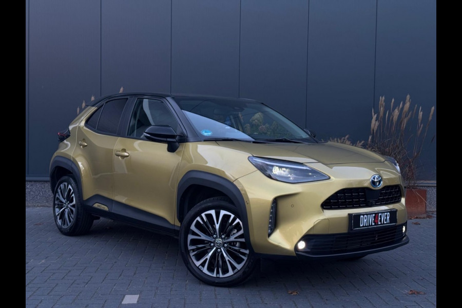 Toyota Yaris Cross 1.5 Hybrid Dynamic FULL NAVI CAMERA PDC LEDER SPORTVELGEN Toyota Yaris Cross 1.5 Hybrid Dynamic FULL NAVI CAMERA PDC LEDER SPORTVELGEN