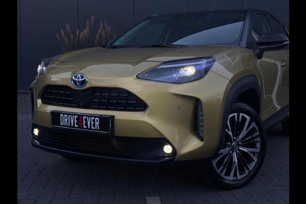 Toyota Yaris Cross 1.5 Hybrid Dynamic FULL NAVI CAMERA PDC LEDER SPORTVELGEN Toyota Yaris Cross 1.5 Hybrid Dynamic FULL NAVI CAMERA PDC LEDER SPORTVELGEN