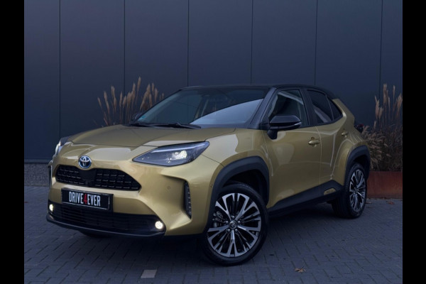 Toyota Yaris Cross 1.5 Hybrid Dynamic FULL NAVI CAMERA PDC LEDER SPORTVELGEN Toyota Yaris Cross 1.5 Hybrid Dynamic FULL NAVI CAMERA PDC LEDER SPORTVELGEN