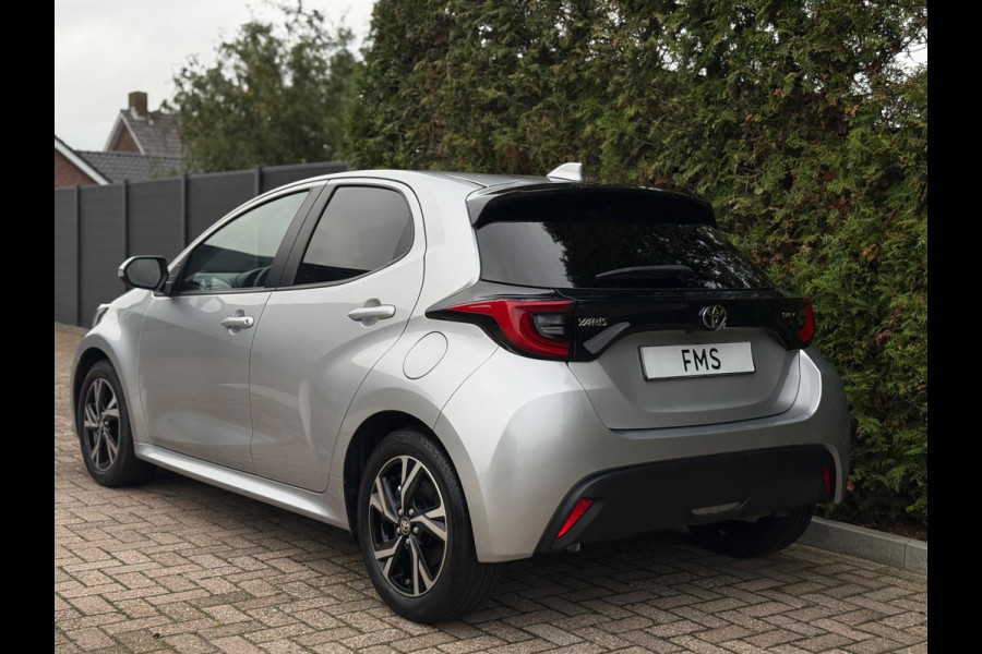 Toyota Yaris 1.5 Hybrid Dynamic CarPlay Camera