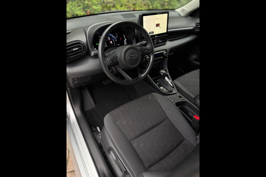 Toyota Yaris 1.5 Hybrid Dynamic CarPlay Camera