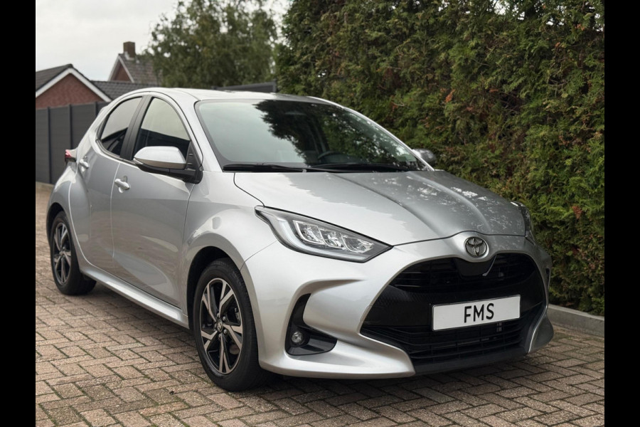 Toyota Yaris 1.5 Hybrid Dynamic CarPlay Camera