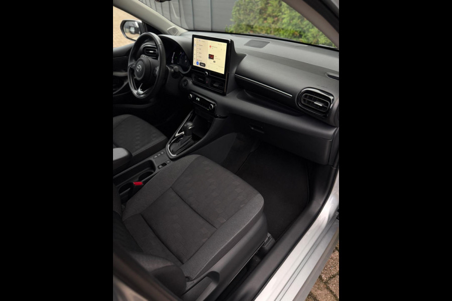 Toyota Yaris 1.5 Hybrid Dynamic CarPlay Camera