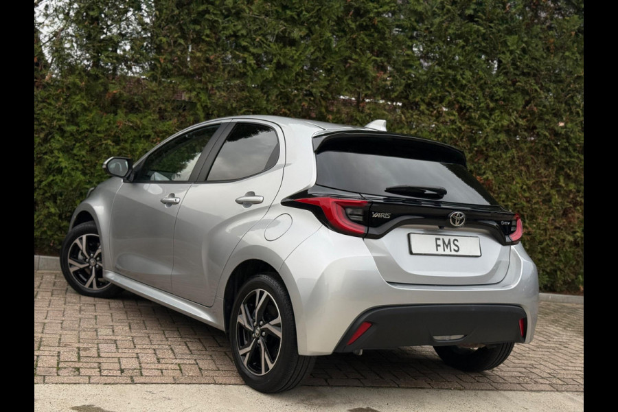 Toyota Yaris 1.5 Hybrid Dynamic CarPlay Camera