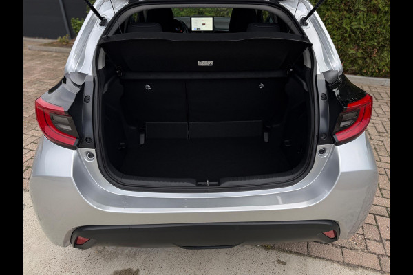 Toyota Yaris 1.5 Hybrid Dynamic CarPlay Camera