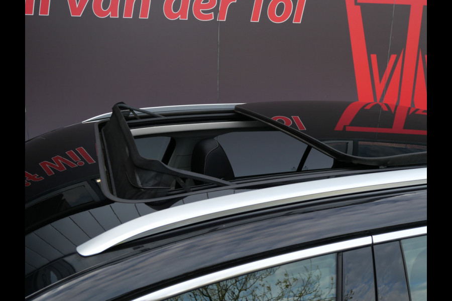 Škoda Octavia Combi 1.0 TSI BUSINESS | PANORAMA | DIGI DASH | LED | TREKHAAK | DEALER O-H!! Škoda Octavia Combi 1.0 TSI BUSINESS | PANORAMA | DIGI DASH | LED | TREKHAAK | DEALER O-H!!