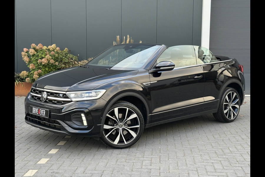 Volkswagen T-Roc Cabrio 1.5 TSI R-Line M2023 TREKHAAK CAMERA NAVI APPLE CARPLAY Volkswagen T-Roc Cabrio 1.5 TSI R-Line M2023 TREKHAAK CAMERA NAVI APPLE CARPLAY