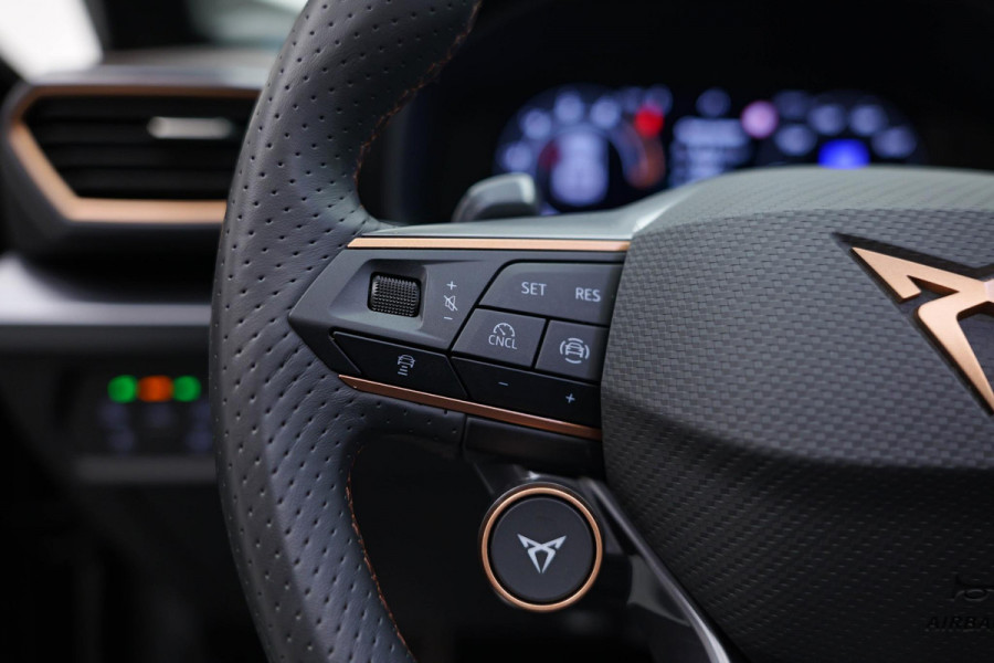 CUPRA Formentor 1.5 TSI Business Edition Plus |Pano|Memory|Senheiser|Camera|Dodehoek| CUPRA Formentor 1.5 TSI Business Edition Plus |Pano|Memory|Senheiser|Camera|Dodehoek|