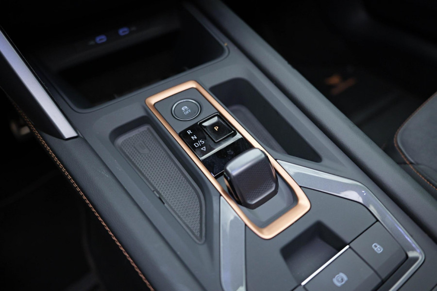 CUPRA Formentor 1.5 TSI Business Edition Plus |Pano|Memory|Senheiser|Camera|Dodehoek| CUPRA Formentor 1.5 TSI Business Edition Plus |Pano|Memory|Senheiser|Camera|Dodehoek|