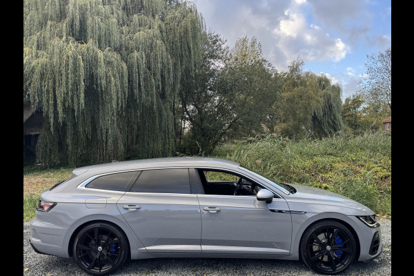 Volkswagen Arteon R Shooting Brake 4Motion 2.0 TSI 320PK R-SPORT NAVI/LEDER/VIRTUAL Volkswagen Arteon R Shooting Brake 4Motion 2.0 TSI 320PK R-SPORT NAVI/LEDER/VIRTUAL