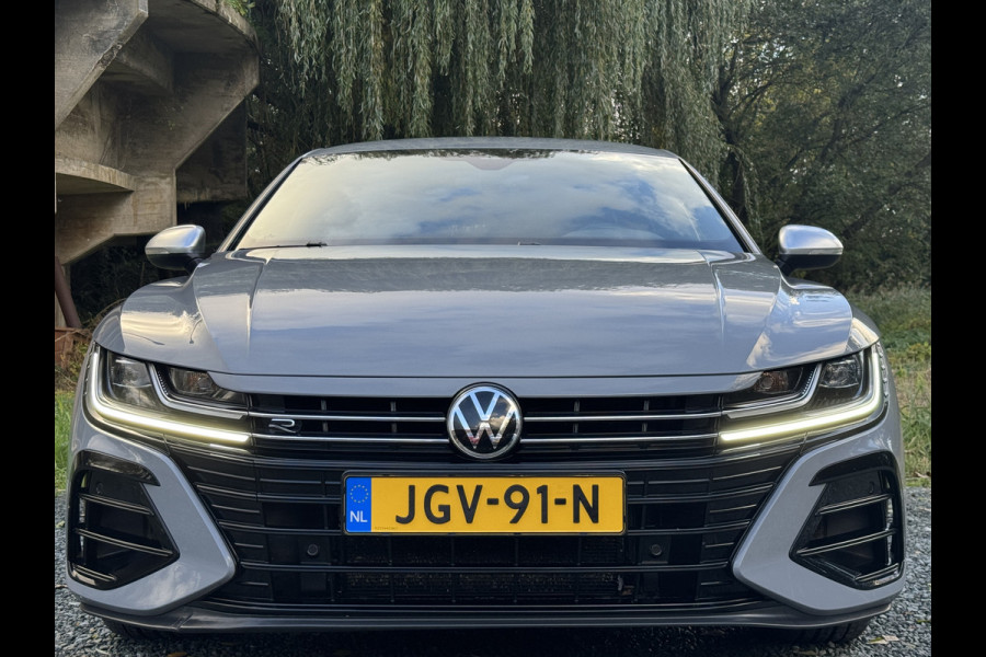 Volkswagen Arteon R Shooting Brake 4Motion 2.0 TSI 320PK R-SPORT NAVI/LEDER/VIRTUAL Volkswagen Arteon R Shooting Brake 4Motion 2.0 TSI 320PK R-SPORT NAVI/LEDER/VIRTUAL