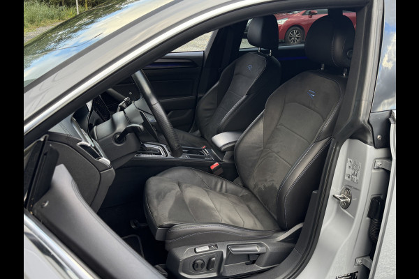 Volkswagen Arteon R Shooting Brake 4Motion 2.0 TSI 320PK R-SPORT NAVI/LEDER/VIRTUAL Volkswagen Arteon R Shooting Brake 4Motion 2.0 TSI 320PK R-SPORT NAVI/LEDER/VIRTUAL