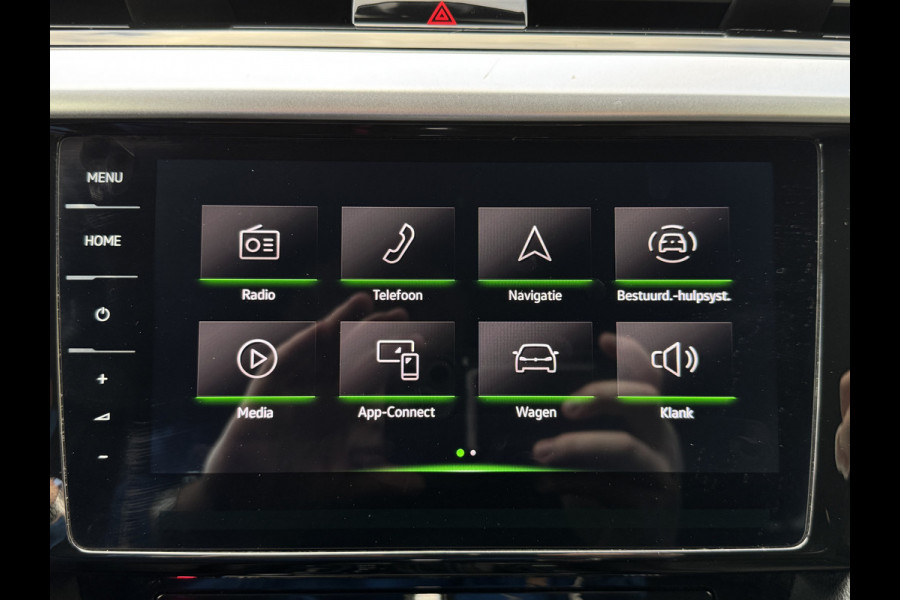 Volkswagen Arteon R Shooting Brake 4Motion 2.0 TSI 320PK R-SPORT NAVI/LEDER/VIRTUAL Volkswagen Arteon R Shooting Brake 4Motion 2.0 TSI 320PK R-SPORT NAVI/LEDER/VIRTUAL