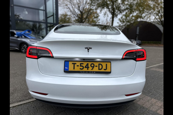 Tesla Model 3 Standard RWD Plus 60 kWh WARMTEPOMP| TESLA GARANTIE VOLLEDIG T/M 06-2027/80.000KM | AANDRIJFLIJN EN ACCU T/M 06-2031/192.000KM| Tesla Model 3 Standard RWD Plus 60 kWh WARMTEPOMP| TESLA GARANTIE VOLLEDIG T/M 06-2027/80.000KM | AANDRIJFLIJN EN ACCU T/M 06-2031/192.000KM|