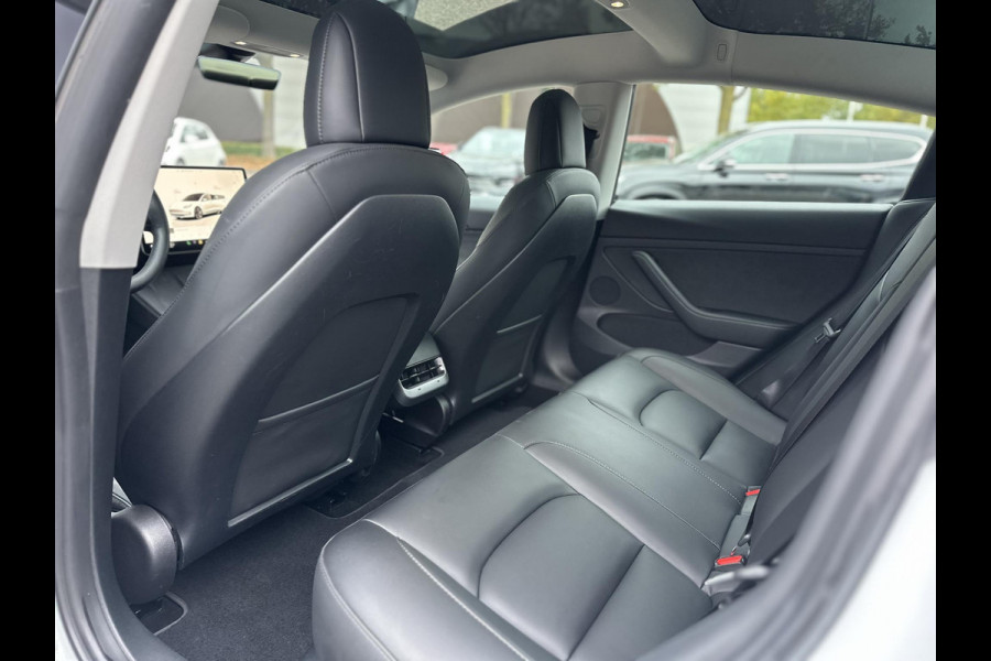 Tesla Model 3 Standard RWD Plus 60 kWh WARMTEPOMP| TESLA GARANTIE VOLLEDIG T/M 06-2027/80.000KM | AANDRIJFLIJN EN ACCU T/M 06-2031/192.000KM| Tesla Model 3 Standard RWD Plus 60 kWh WARMTEPOMP| TESLA GARANTIE VOLLEDIG T/M 06-2027/80.000KM | AANDRIJFLIJN EN ACCU T/M 06-2031/192.000KM|