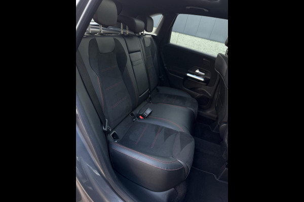 Mercedes-Benz B-Klasse B200 AMG Line Premium Plus