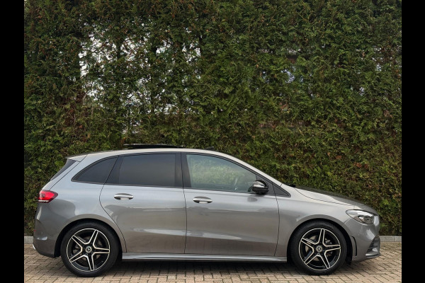 Mercedes-Benz B-Klasse B200 AMG Line Premium Plus