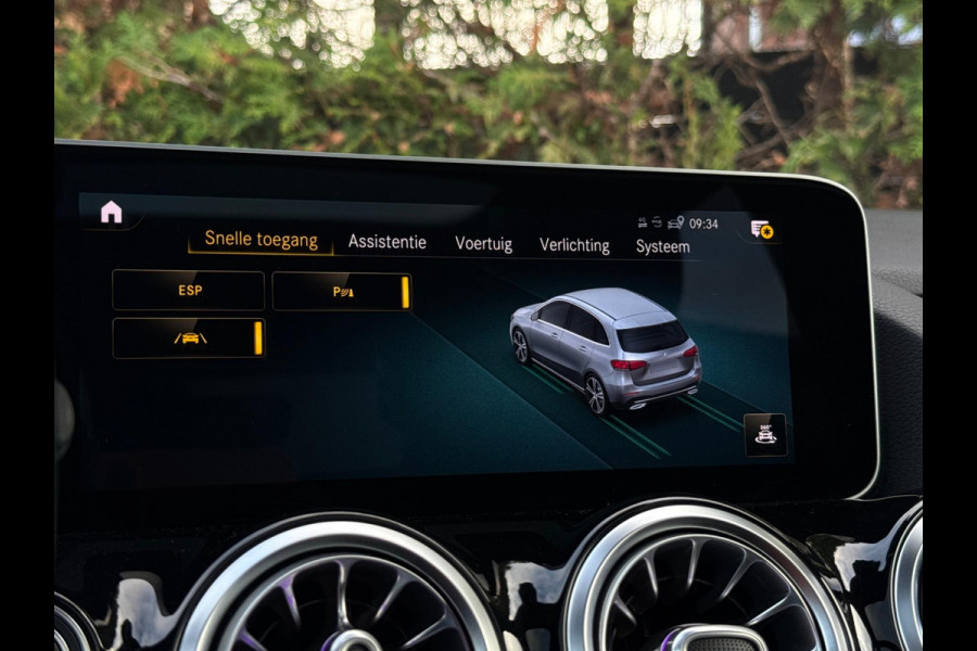 Mercedes-Benz B-Klasse B200 AMG Line Premium Plus