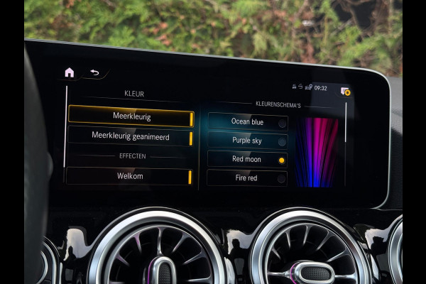 Mercedes-Benz B-Klasse B200 AMG Line Premium Plus