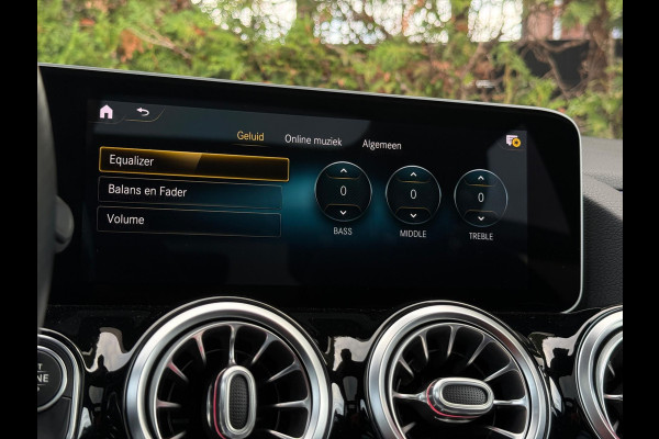 Mercedes-Benz B-Klasse B200 AMG Line Premium Plus