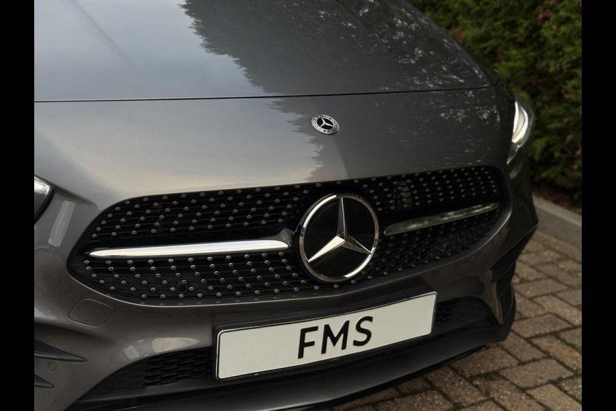 Mercedes-Benz B-Klasse B200 AMG Line Premium Plus