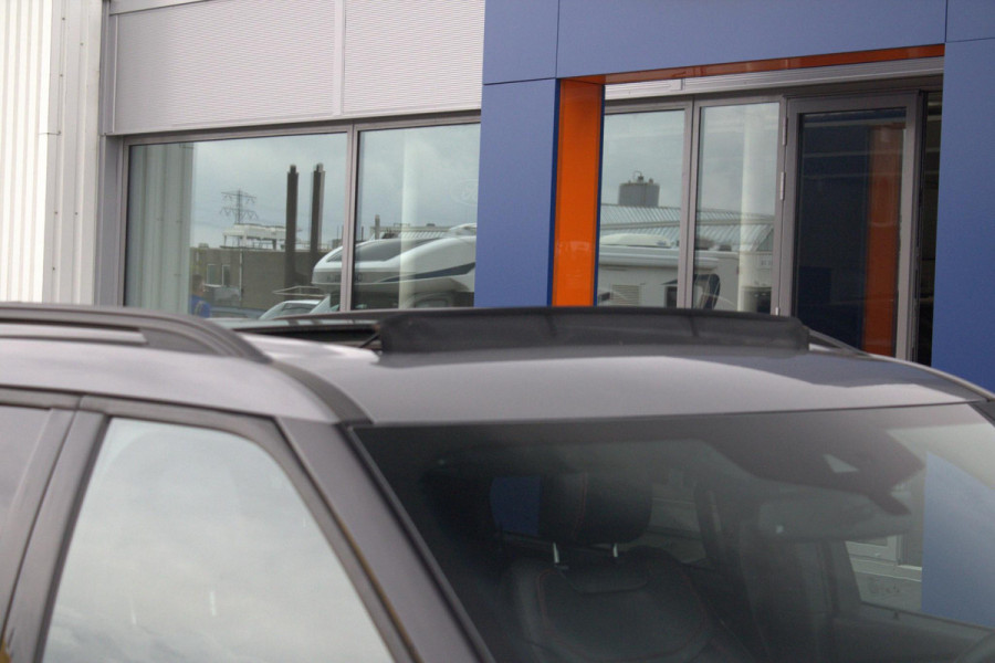 Ford Explorer 3.0 V6 EcoBoost PHEV ST-Line 457pk | Adaptieve Cruise | 2.500kg Trekgewicht | Afneembare Trekhaak | Winterpack | Full Led Ford Explorer 3.0 V6 EcoBoost PHEV ST-Line 457pk | Adaptieve Cruise | 2.500kg Trekgewicht | Afneembare Trekhaak | Winterpack | Full Led