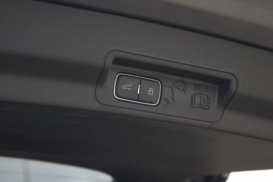 Ford Explorer 3.0 V6 EcoBoost PHEV ST-Line 457pk | Adaptieve Cruise | 2.500kg Trekgewicht | Afneembare Trekhaak | Winterpack | Full Led Ford Explorer 3.0 V6 EcoBoost PHEV ST-Line 457pk | Adaptieve Cruise | 2.500kg Trekgewicht | Afneembare Trekhaak | Winterpack | Full Led